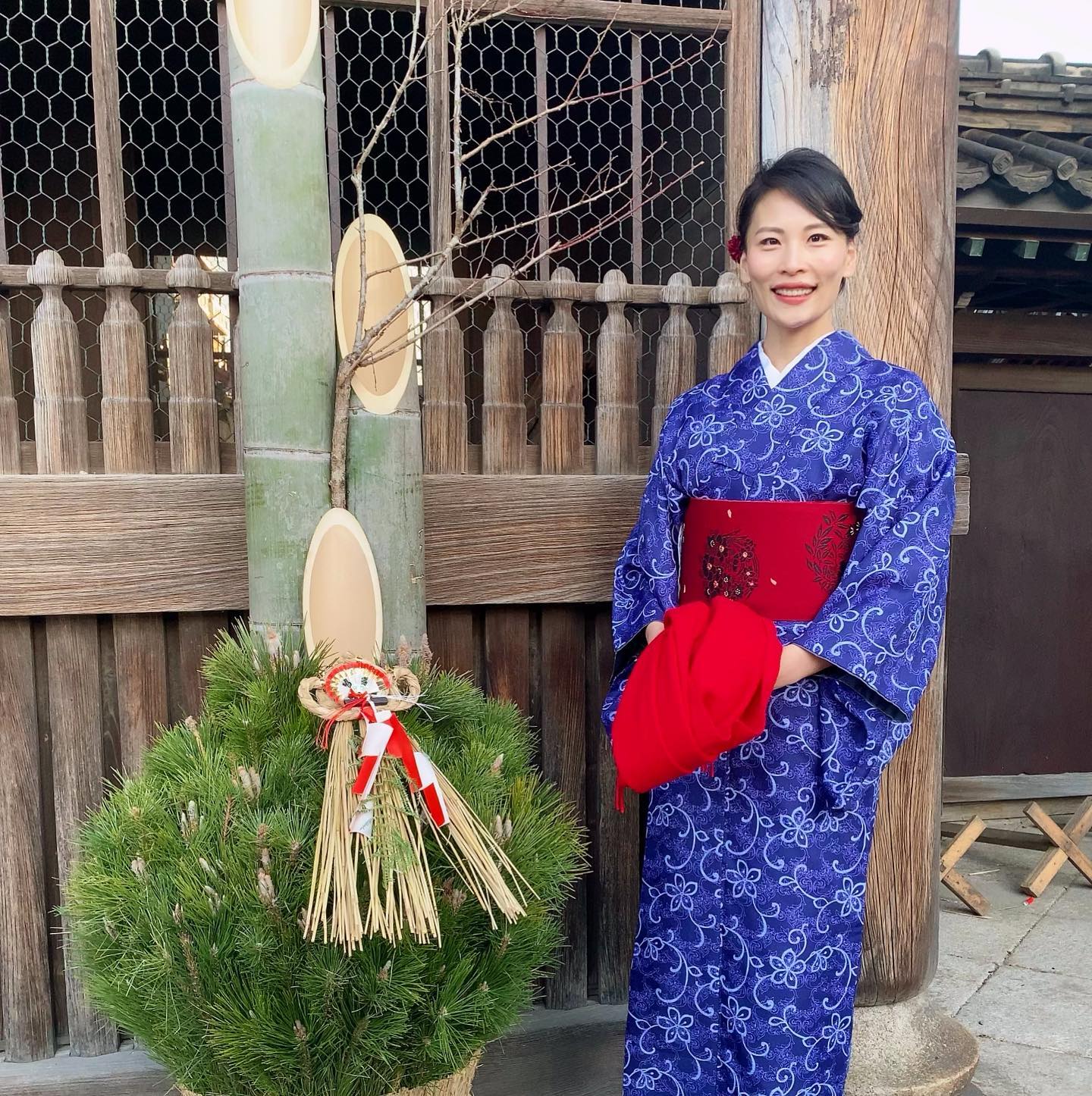 Happy New Year 2022️Lots of love big hugs!今年もよろしくお願いいたします#お正月 #japan #kimono#お正月じゃなくても #今年は着物たくさん着たい #ワインをこぼすから #洗える着物 #必須かもしれない